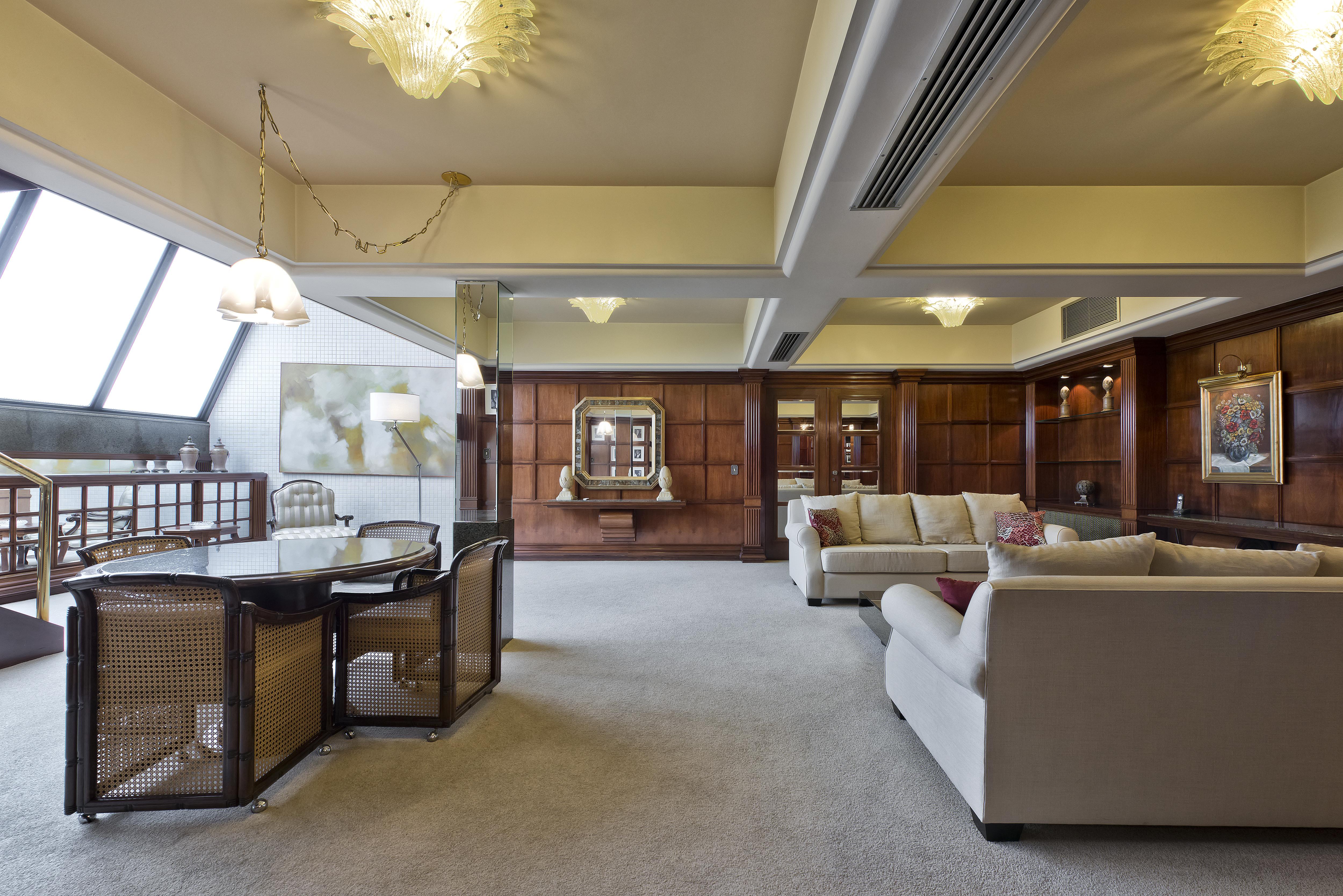 Bourbon Hotel & Suites Curitiba Eksteriør bilde The interior of the suite