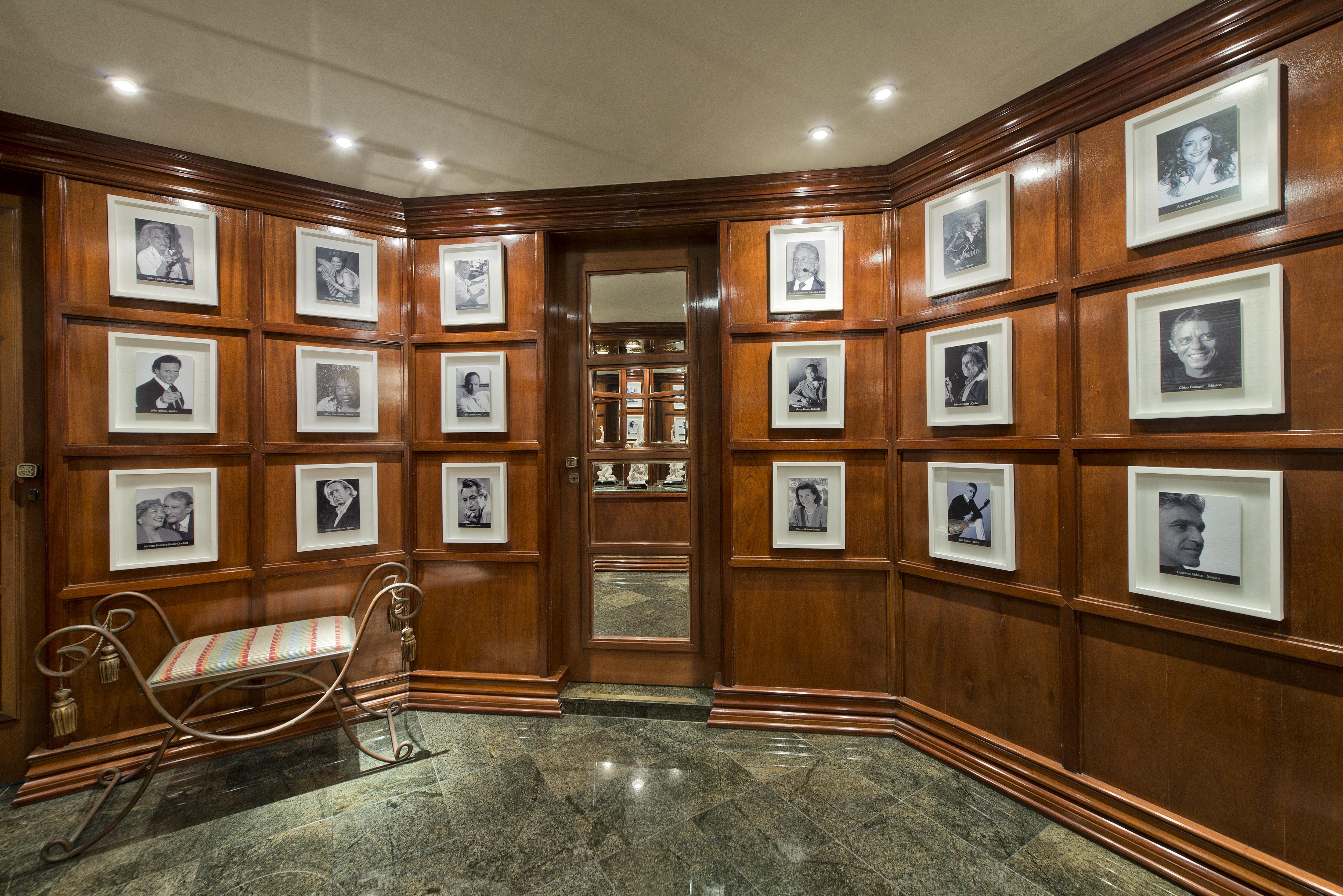 Bourbon Hotel & Suites Curitiba Eksteriør bilde The Hall of Fame