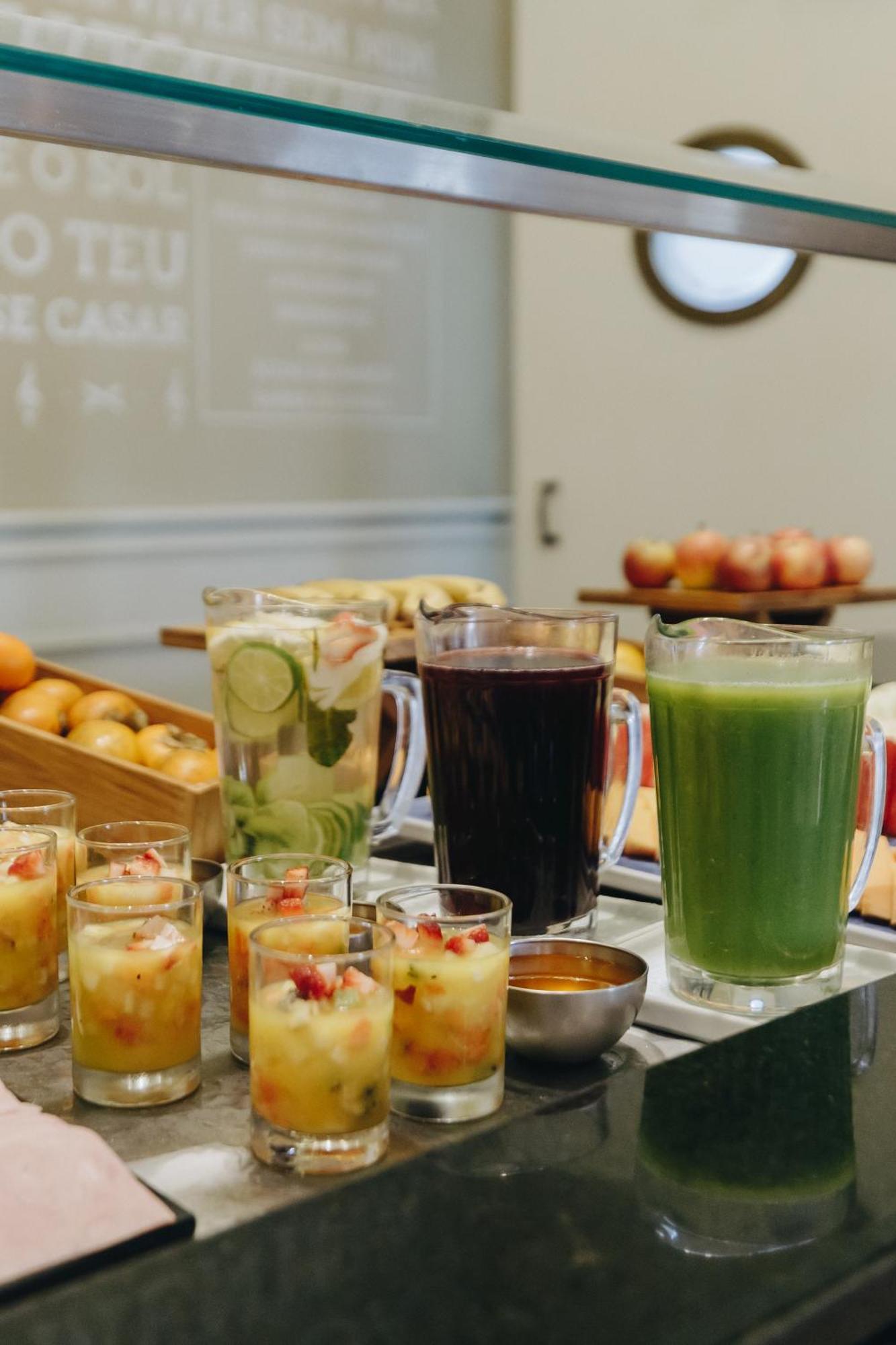 Bourbon Hotel & Suites Curitiba Eksteriør bilde Fruit juice